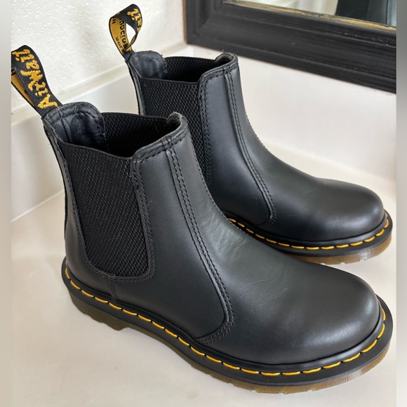 Dr. Martens Shoes - Women’s Dr. Martens 2976 Boots